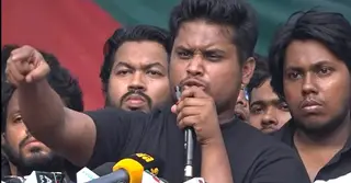 আ.লীগকে নিষিদ্ধ না করা পর্যন্ত ময়দান ছাড়বো না: হাসনাত আবদুল্লাহ